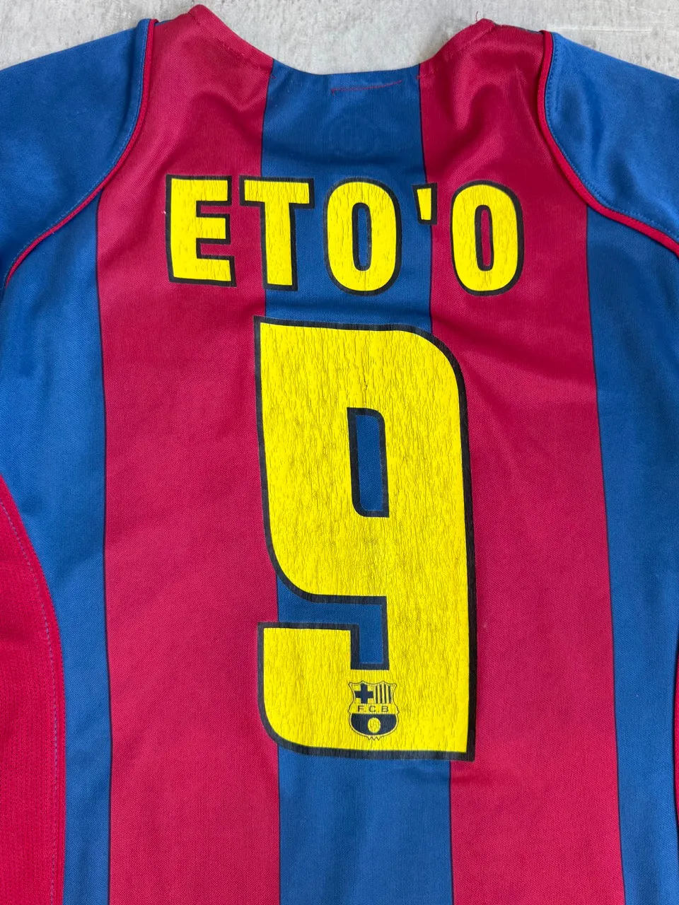 2002/2003 Barcelona x Nike Eto'o 9 Home Football Shirt