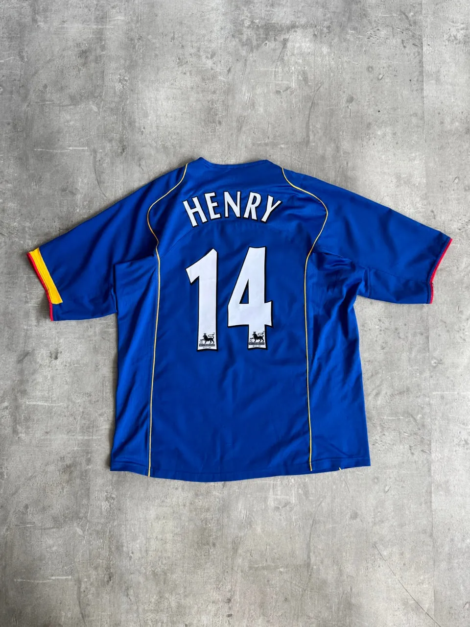 2004/2005 Arsenal x Nike Henry 14 Away Football Shirt