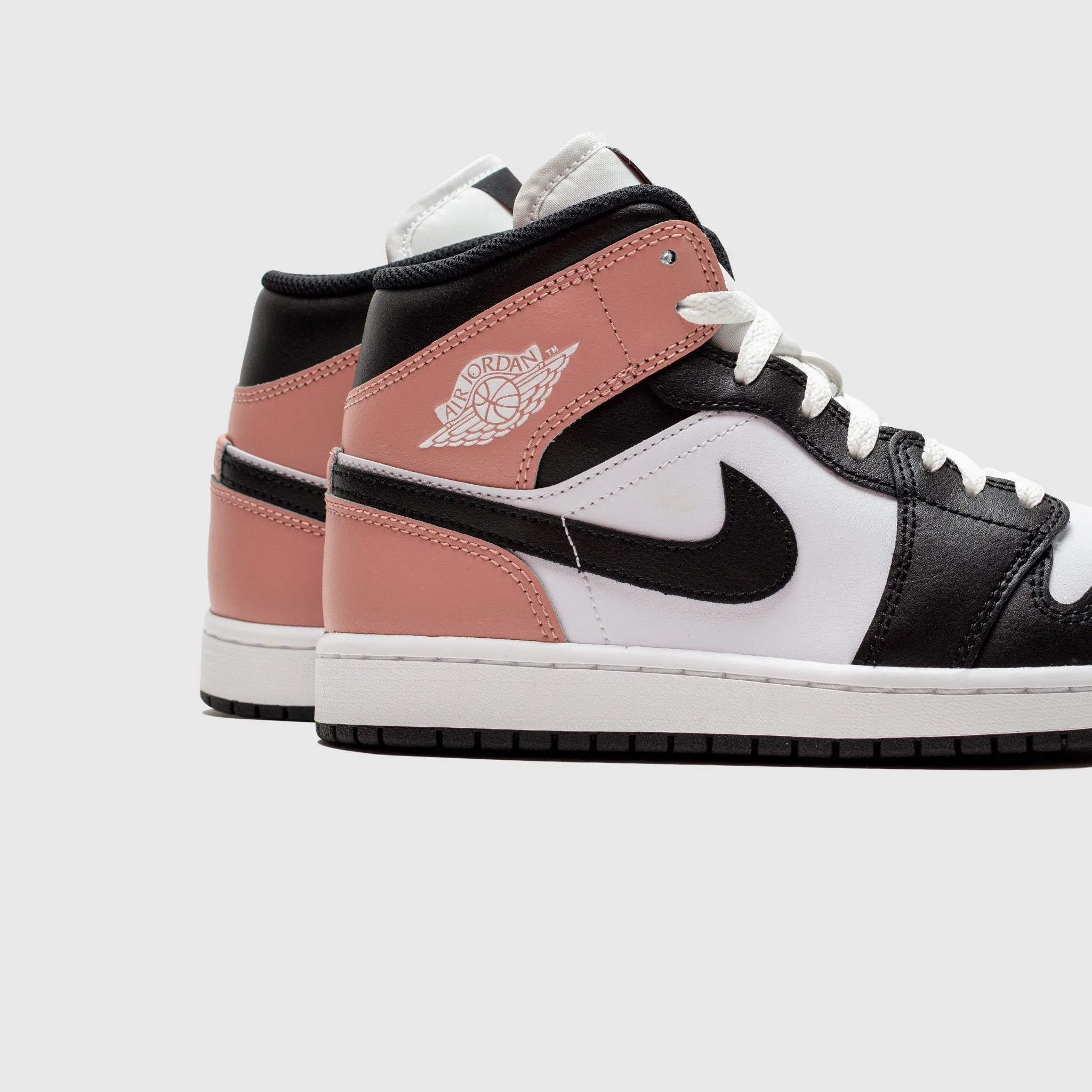 AIR JORDAN 1 MID RUST PINK