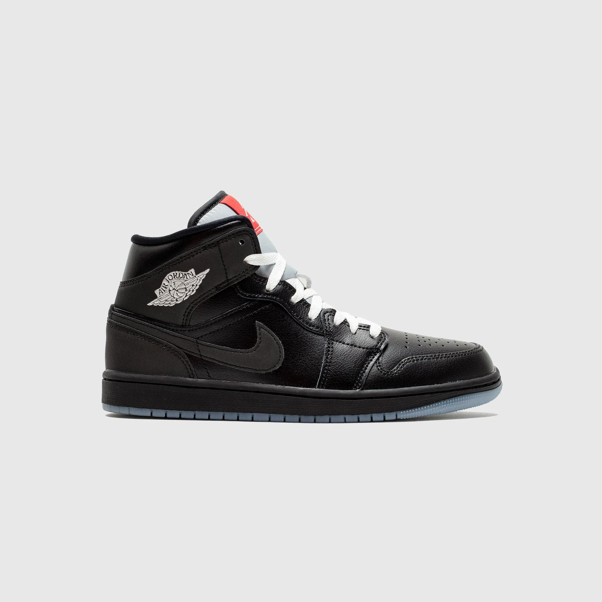 AIR JORDAN 1 MID SE BLACK METALLIC REIMAGINED