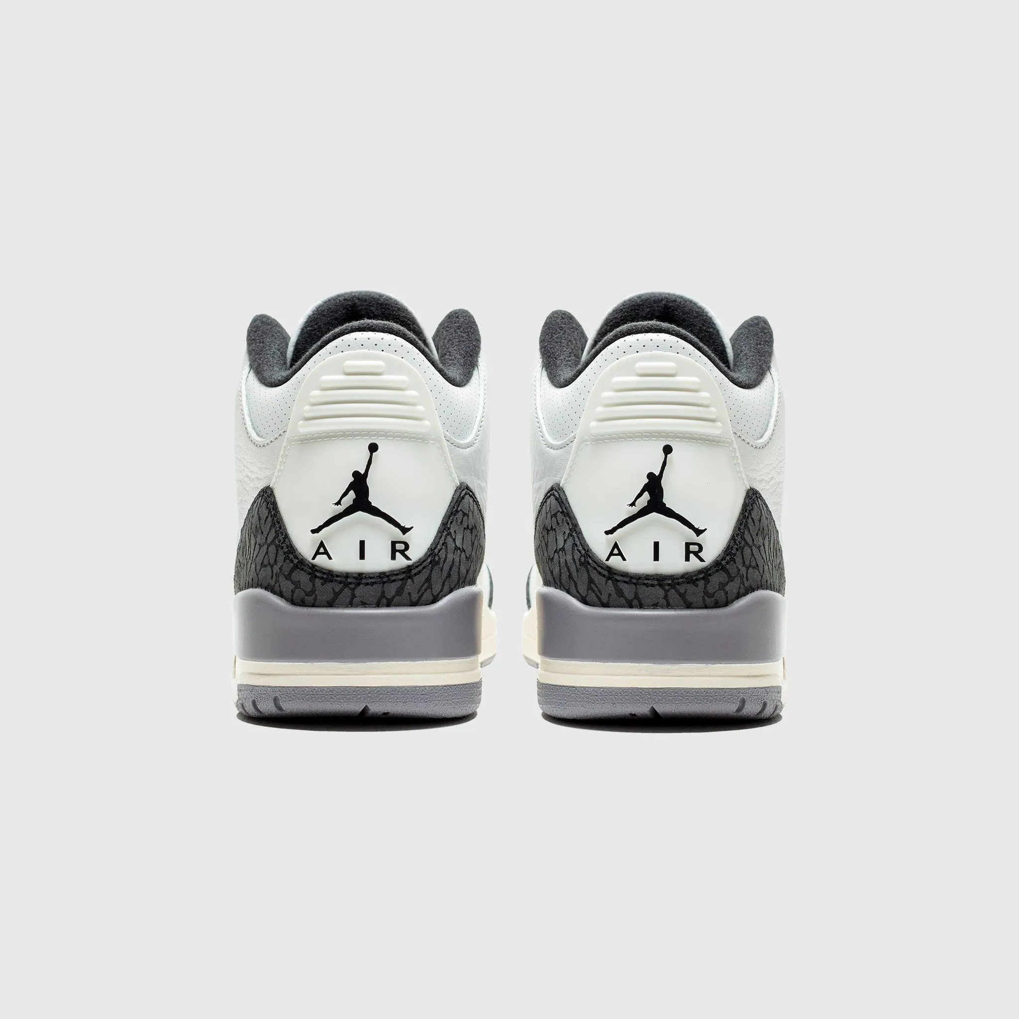 AIR JORDAN 3 RETRO CEMENT GREY