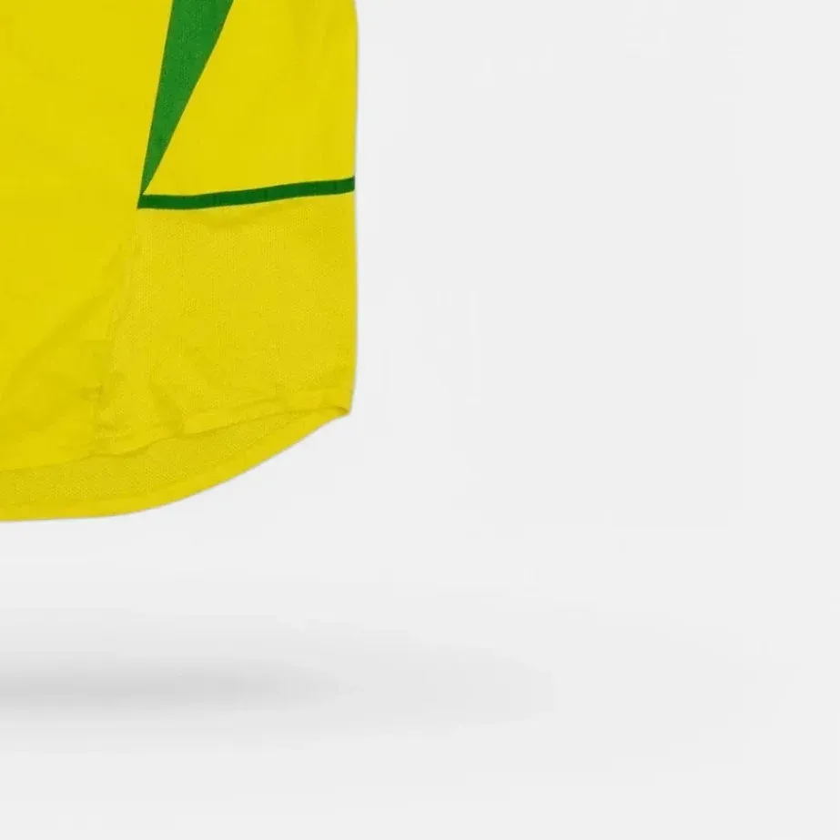 Brazil Nike Home 2002-2004 Jersey (M)