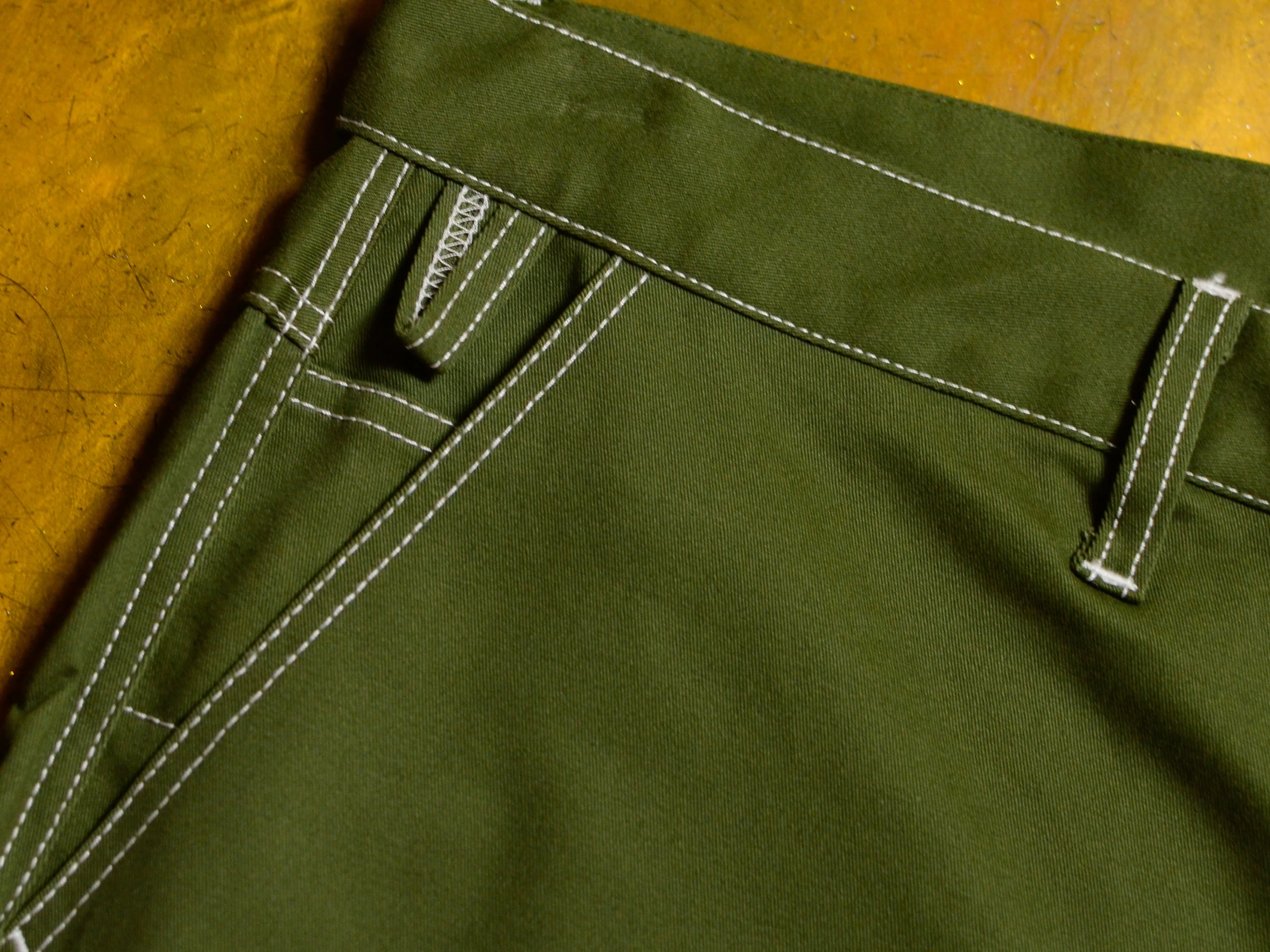 Emblem Workers Shorts - Octane
