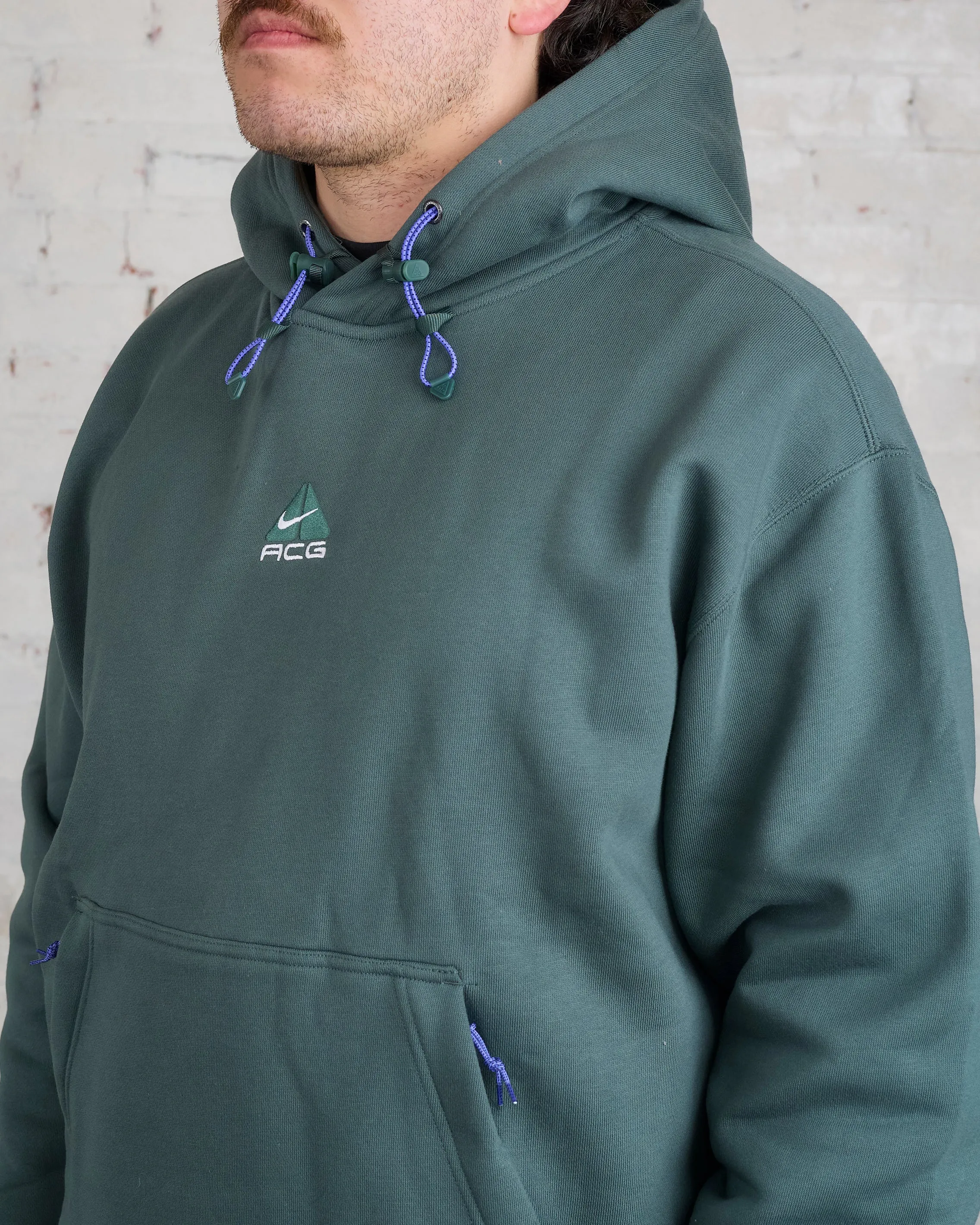 Nike ACG Therma-FIT Lungs Hooded Sweatshirt Vintage Green Summit White