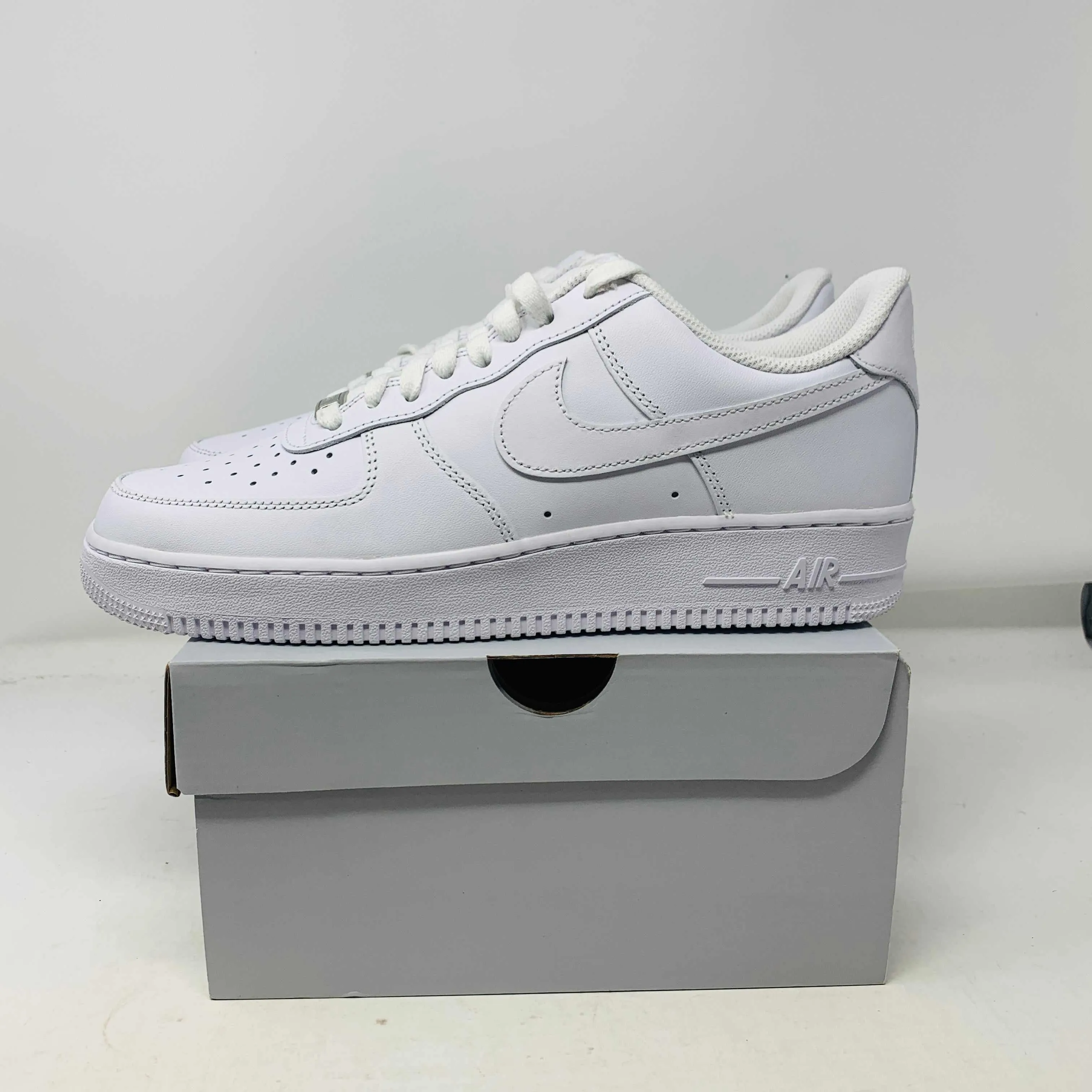 Nike Air Force 1 Low Triple White