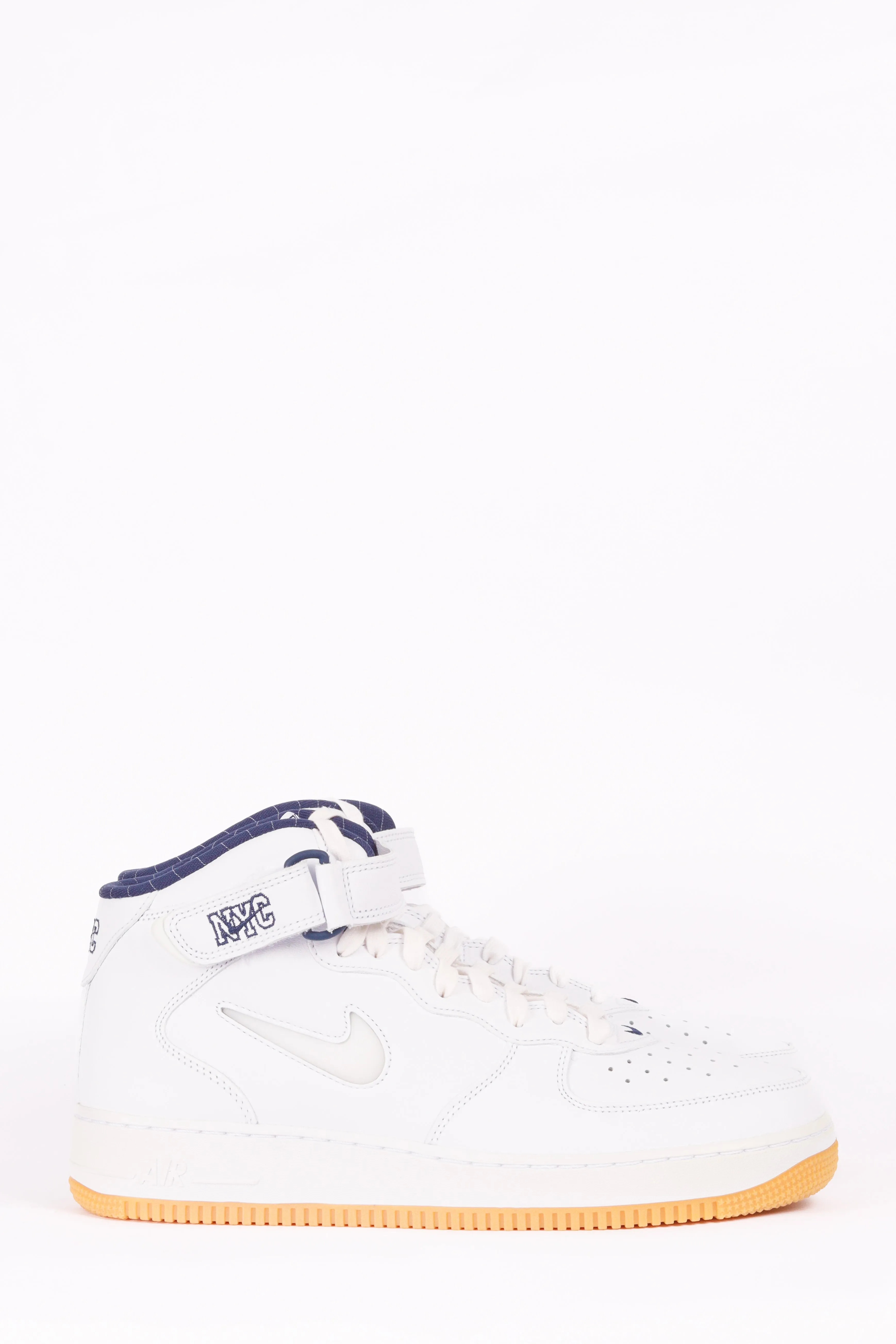 Nike Air Force 1 Mid QS Jewel 'NYC White' (2022)