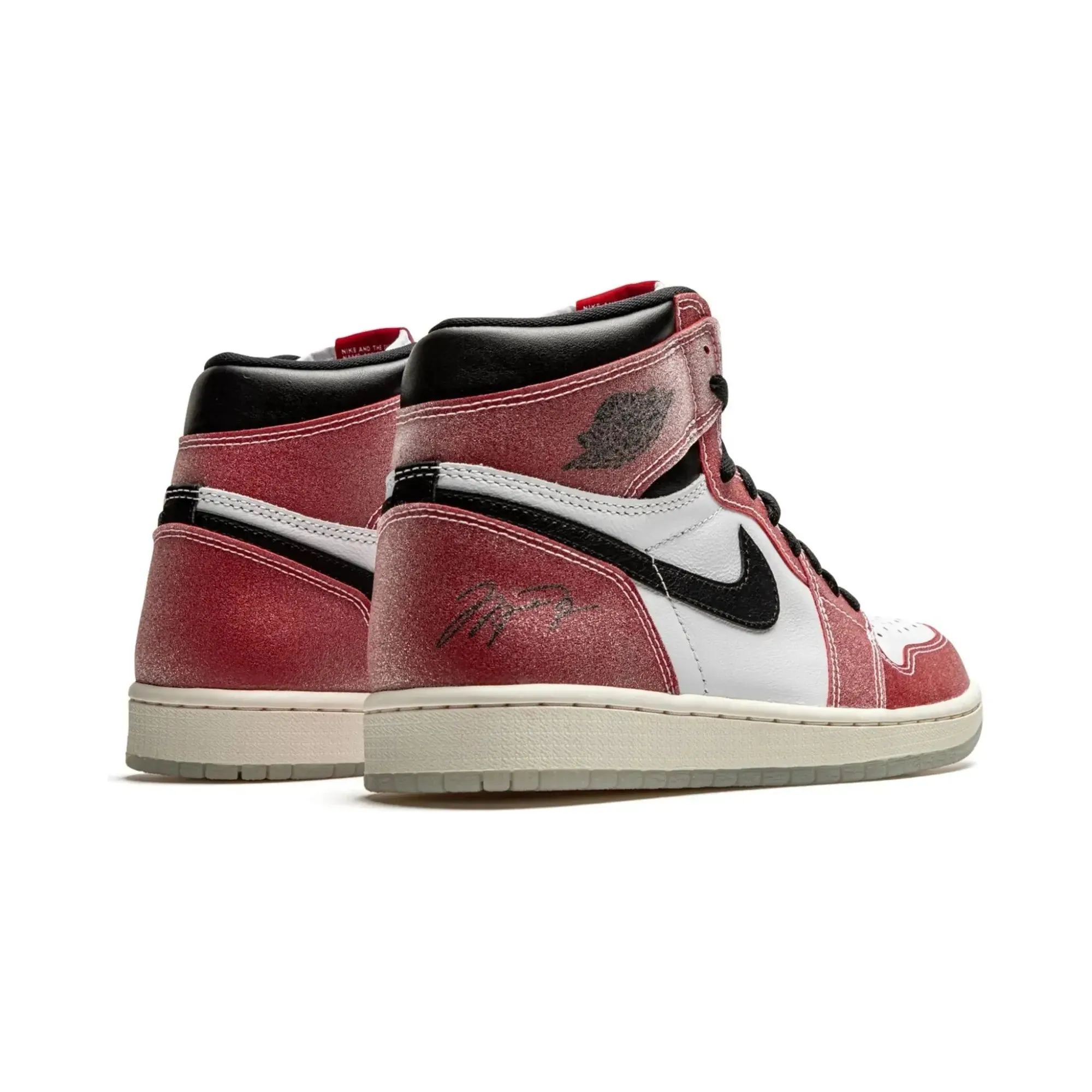 Nike Air Jordan 1 Retro High Trophy Room Chicago