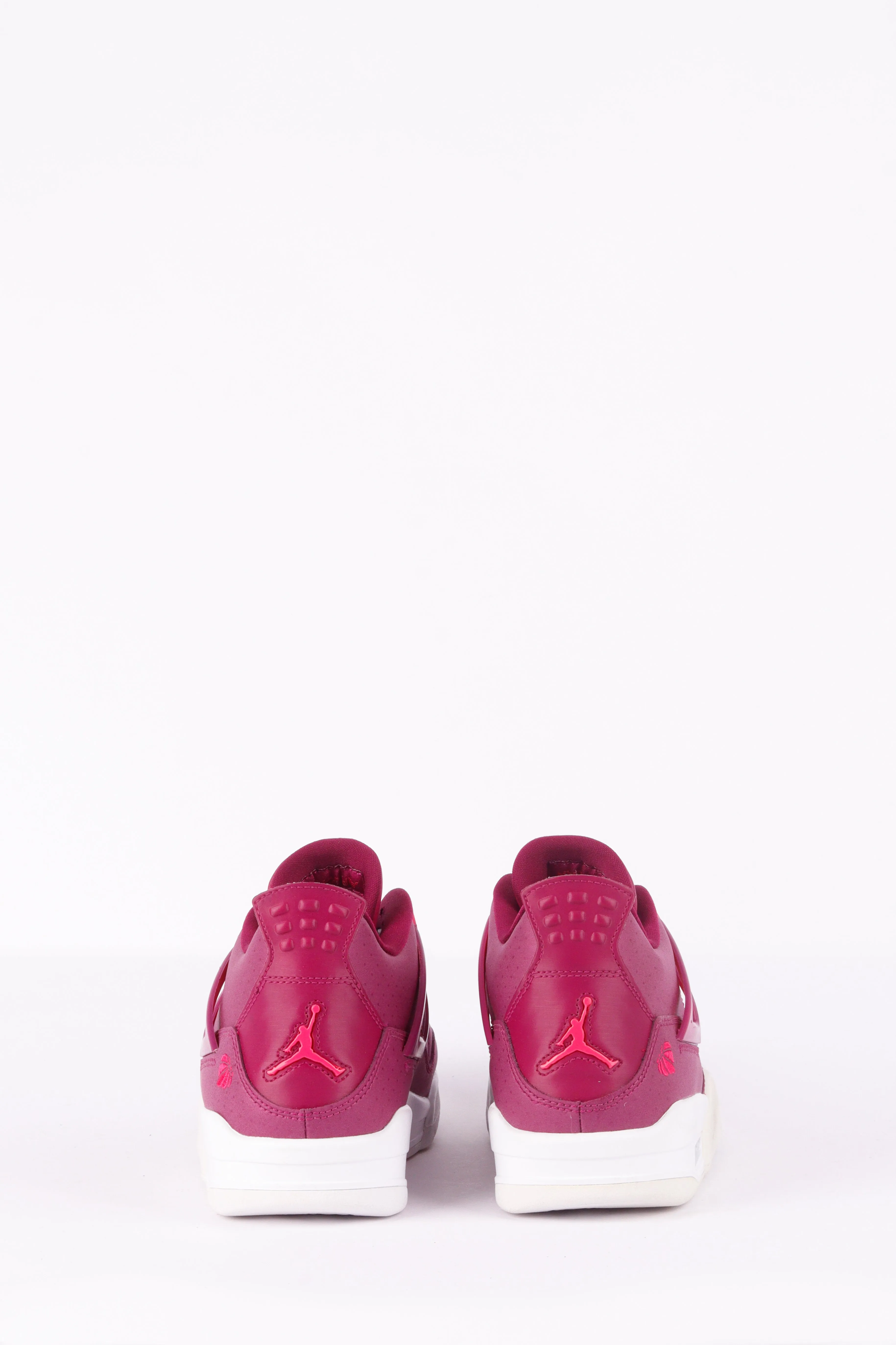 Nike Air Jordan 4 Retro 'Valentine's Day' GS (2019)