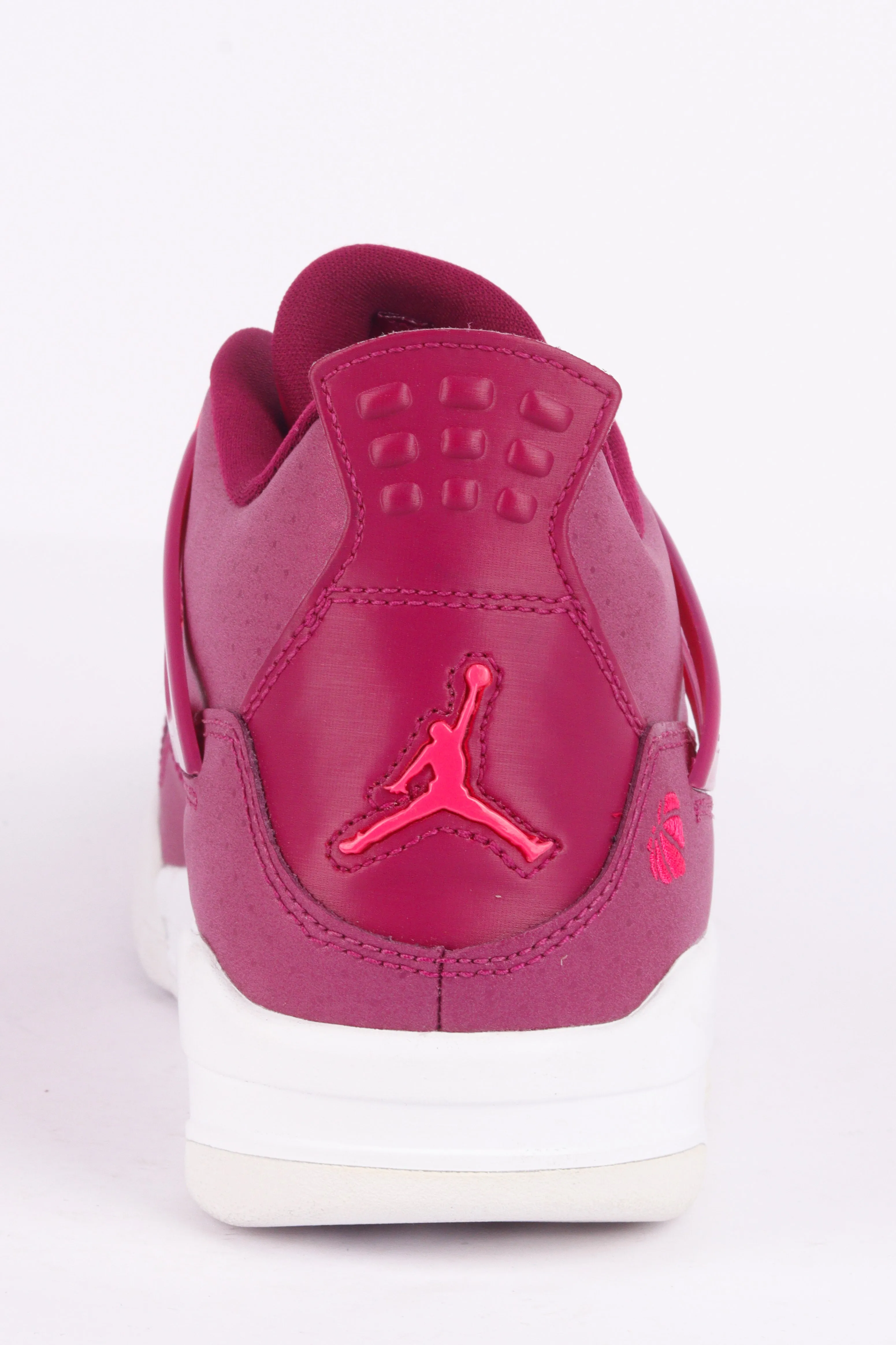 Nike Air Jordan 4 Retro 'Valentine's Day' GS (2019)