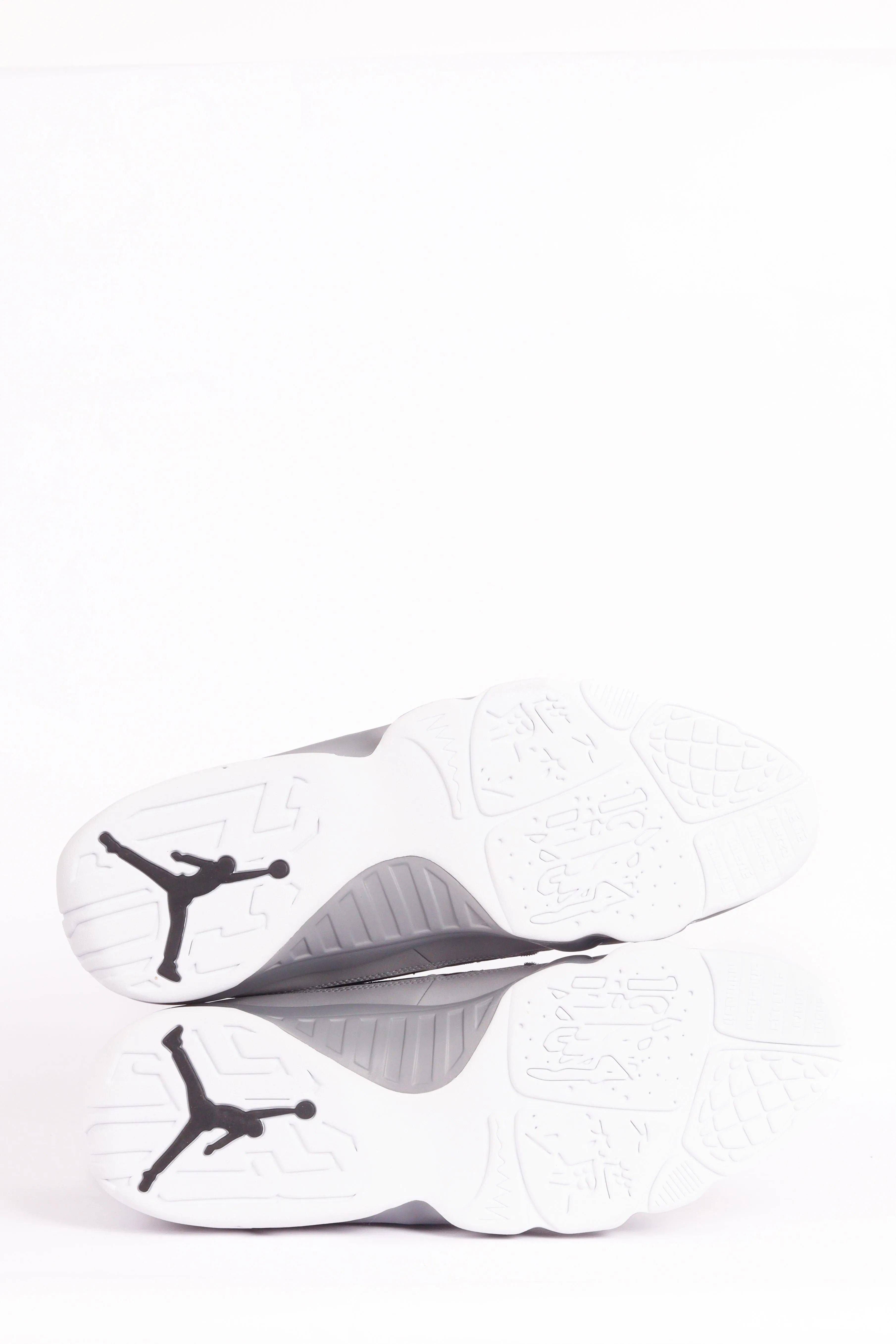 Nike Air Jordan 9 Retro 'Particle Grey' (2022)