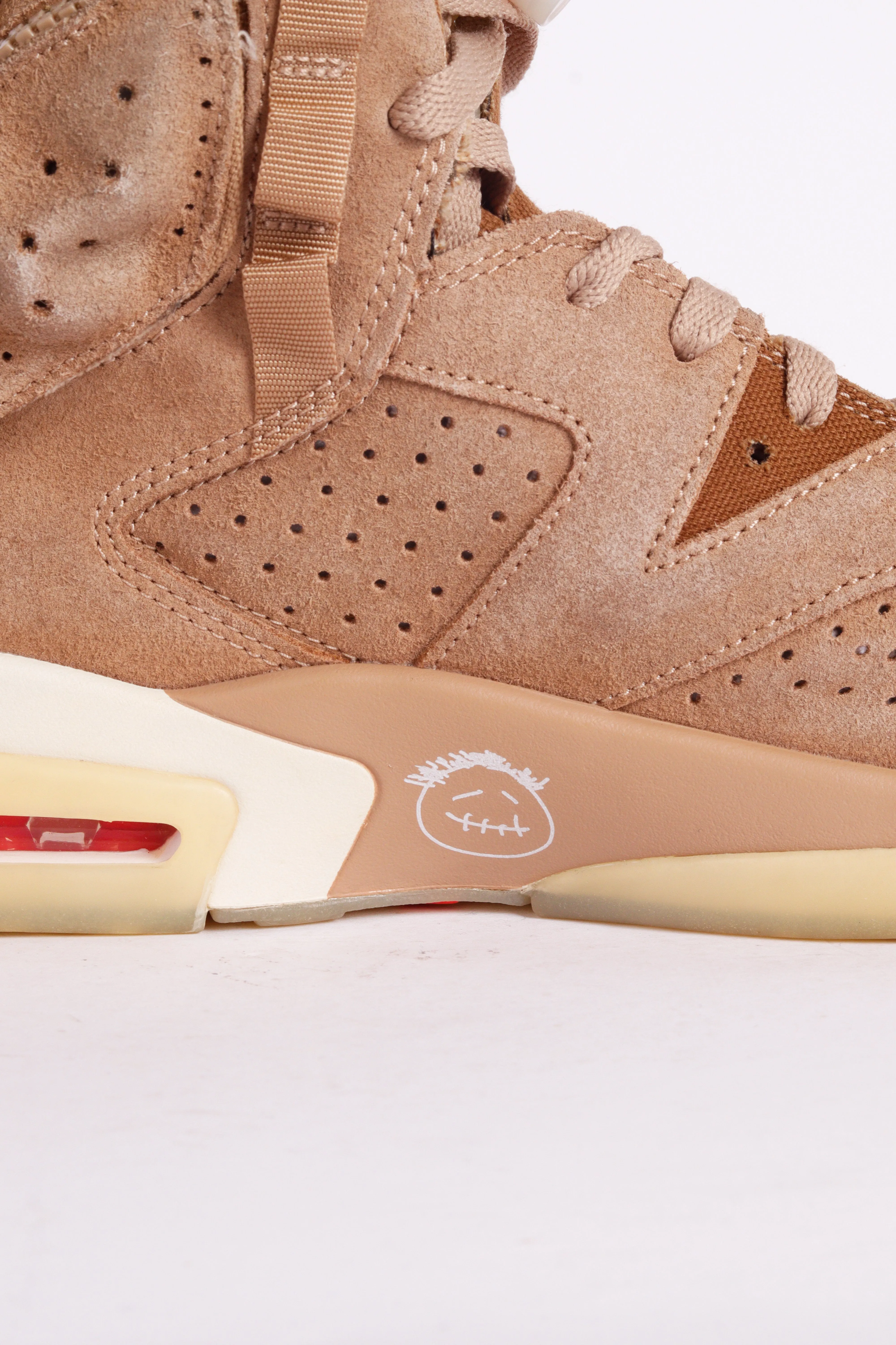 Nike Air Jordan x Travis Scott Jordan 6 'British Khaki' (2021)
