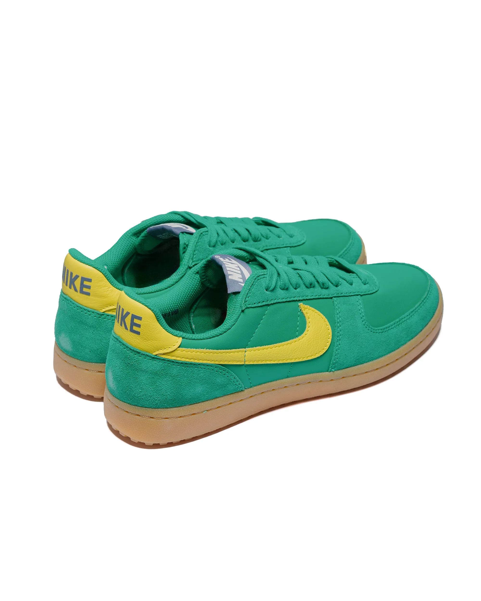 Nike Field General Stadium Green/Sail/Lightning