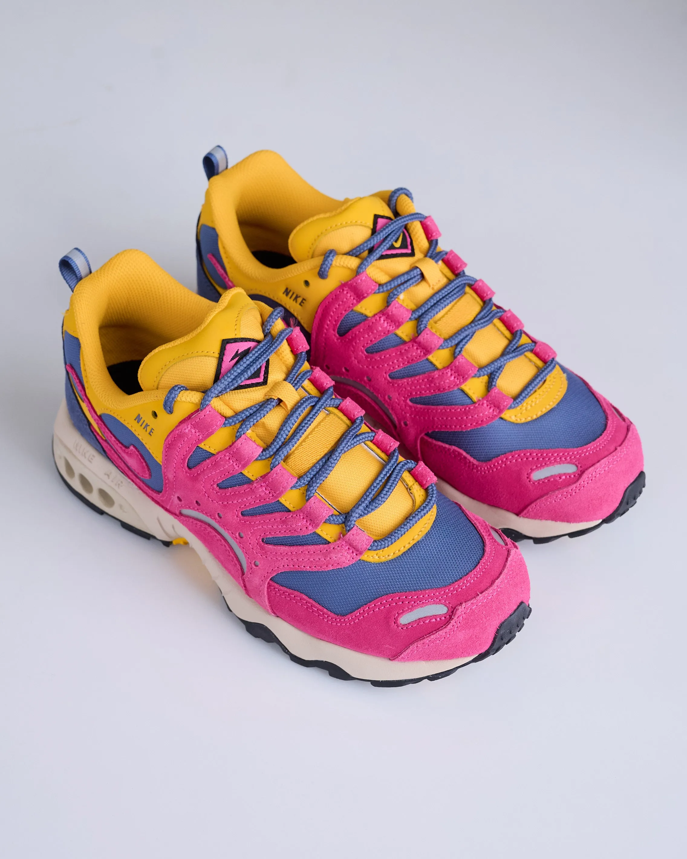Nike Men's Air Terra Humara SP Alchemy Pink/Alchemy Pink-Sanddrift