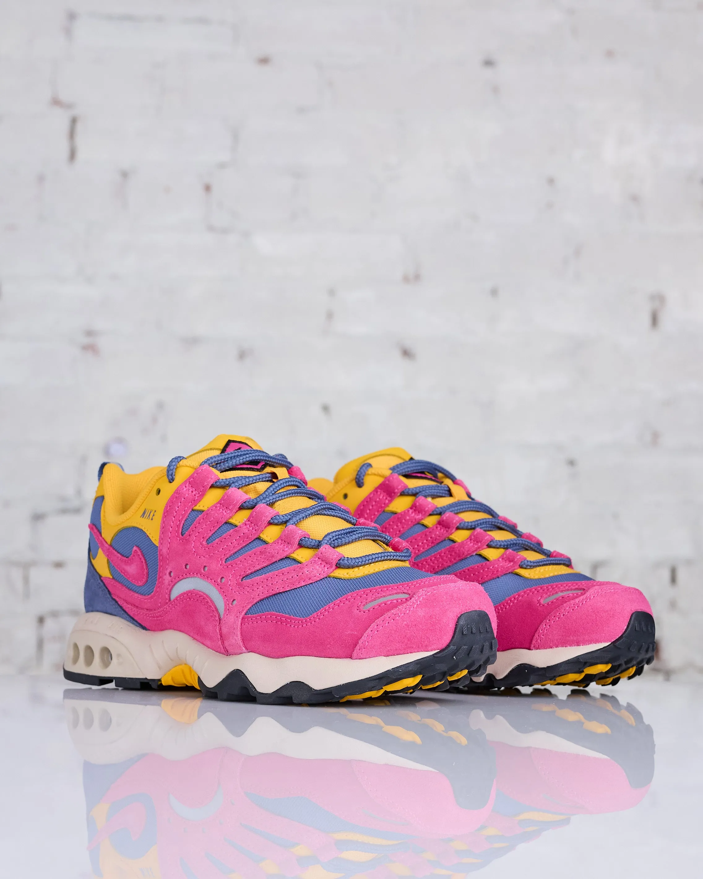 Nike Men's Air Terra Humara SP Alchemy Pink/Alchemy Pink-Sanddrift