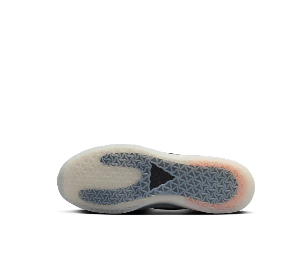 Nike SB PS8