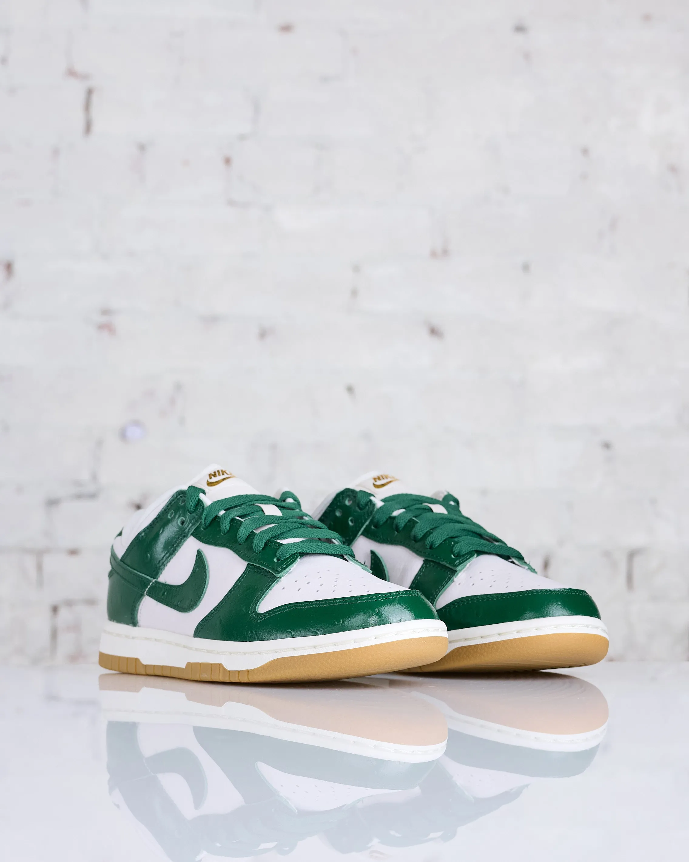 Nike Women's Dunk Low LX Phantom/Gorge Green-Sail-Metallic Gold