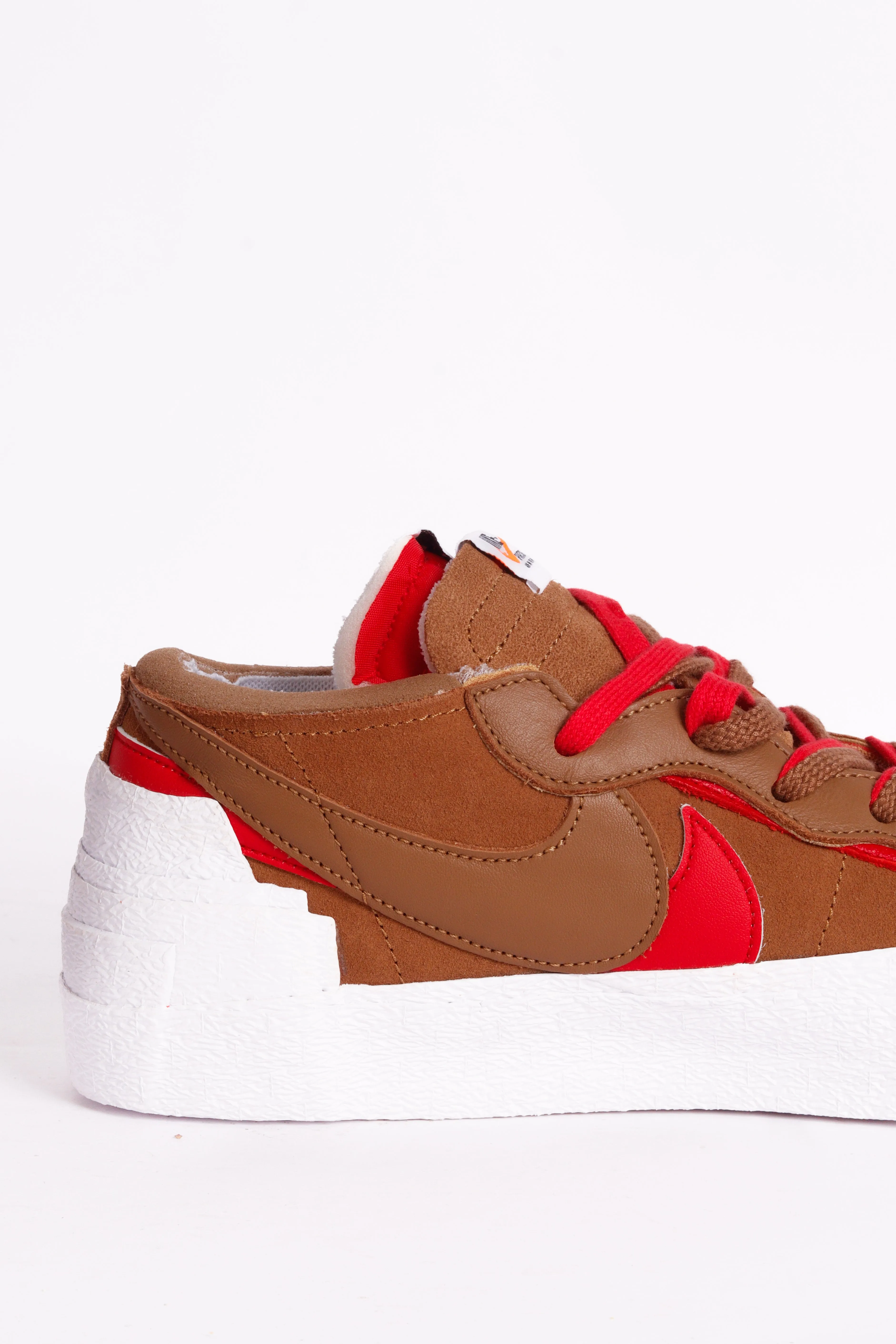 Nike x Sacai Blazer Low 'British Tan' (2021)