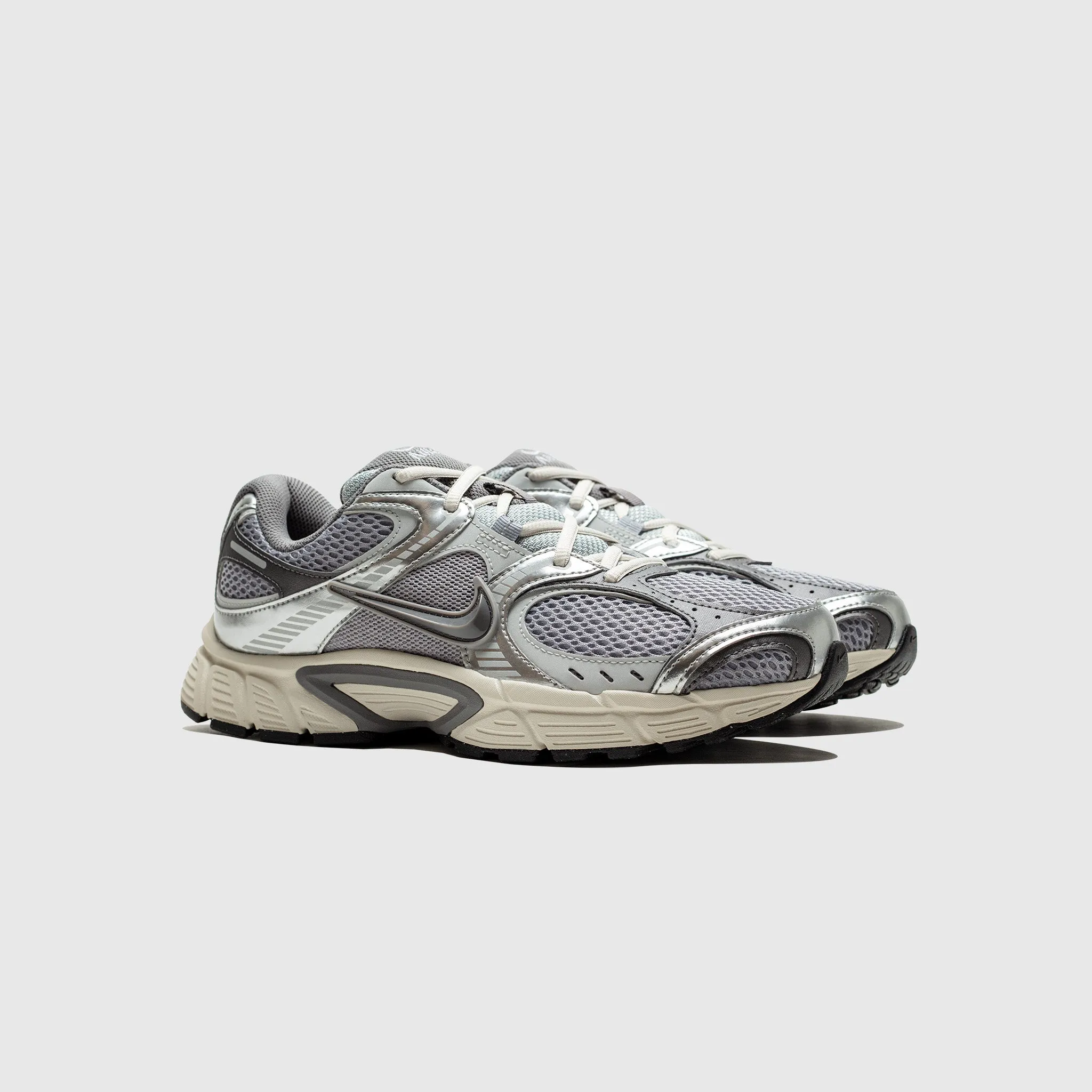 V5 RNR CEMENT GREY