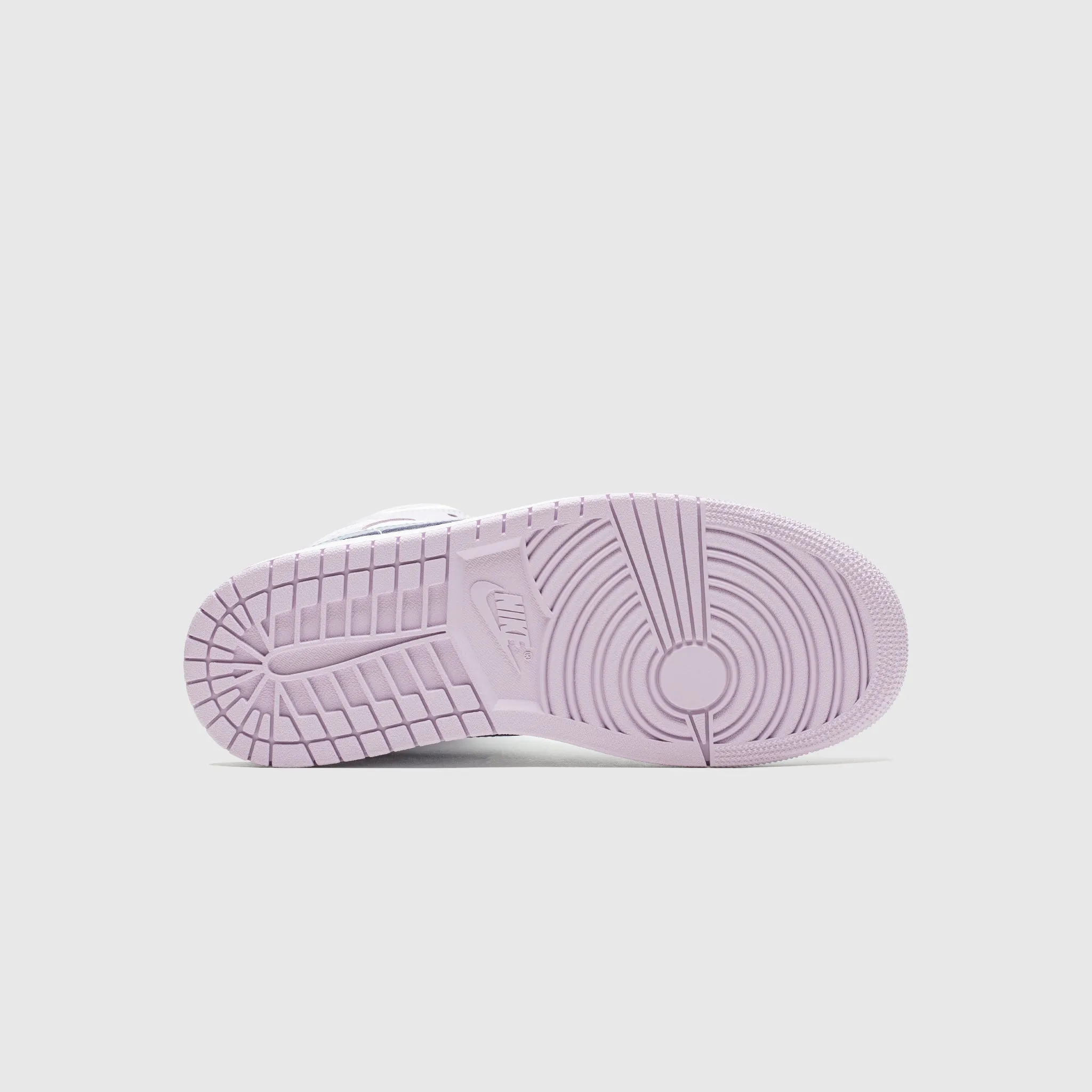 WMNS AIR JORDAN 1 MID INDIGO HAZE