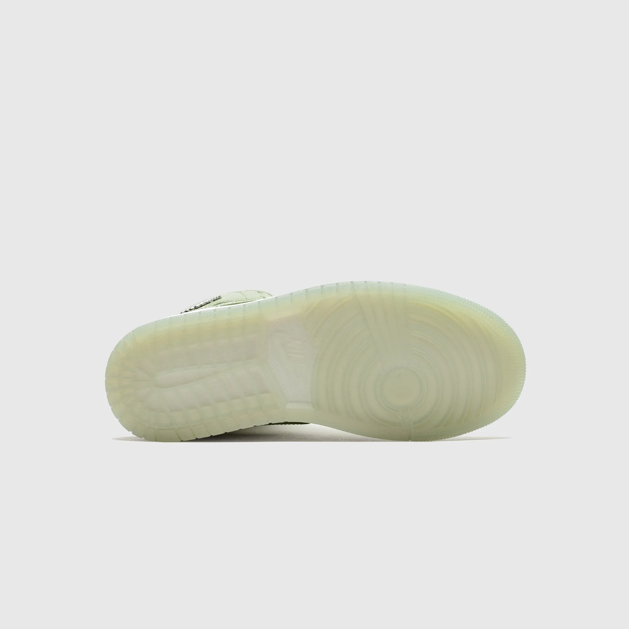 WMNS AIR JORDAN 1 MID SE OIL GREEN