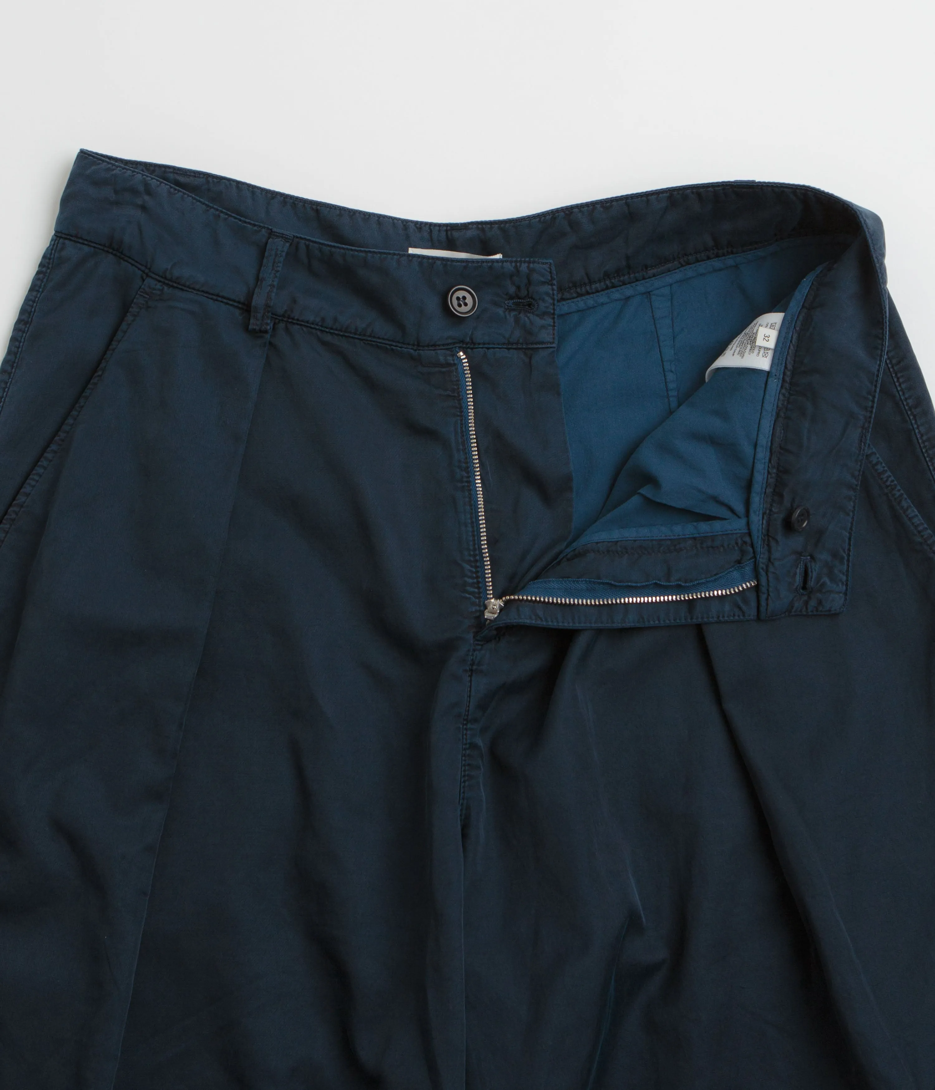 YMC Salba Shorts - Navy